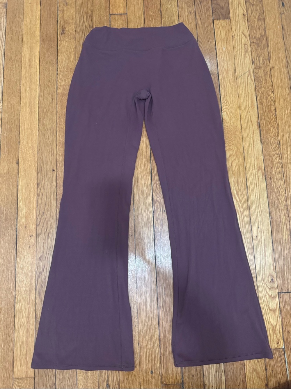 Oner Active - SoftMotion Flared Bottoms with White Logo (Velvet Mocha) - Picture 3 of 4